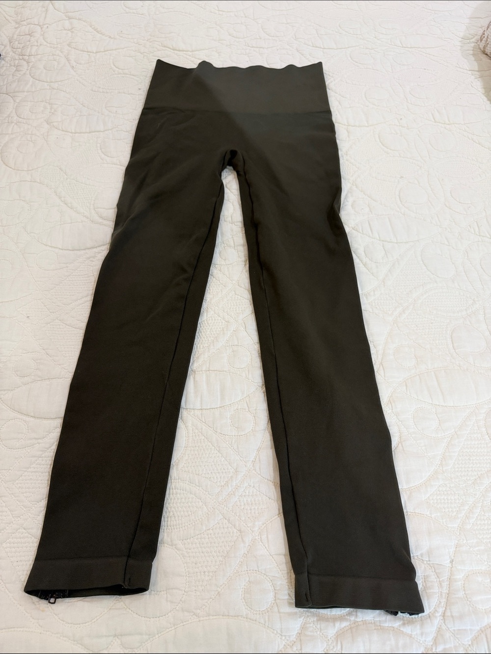 SPANX Olive Green High-Waist women’s Leggings
